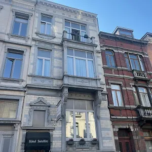 2* Hotell Satellite